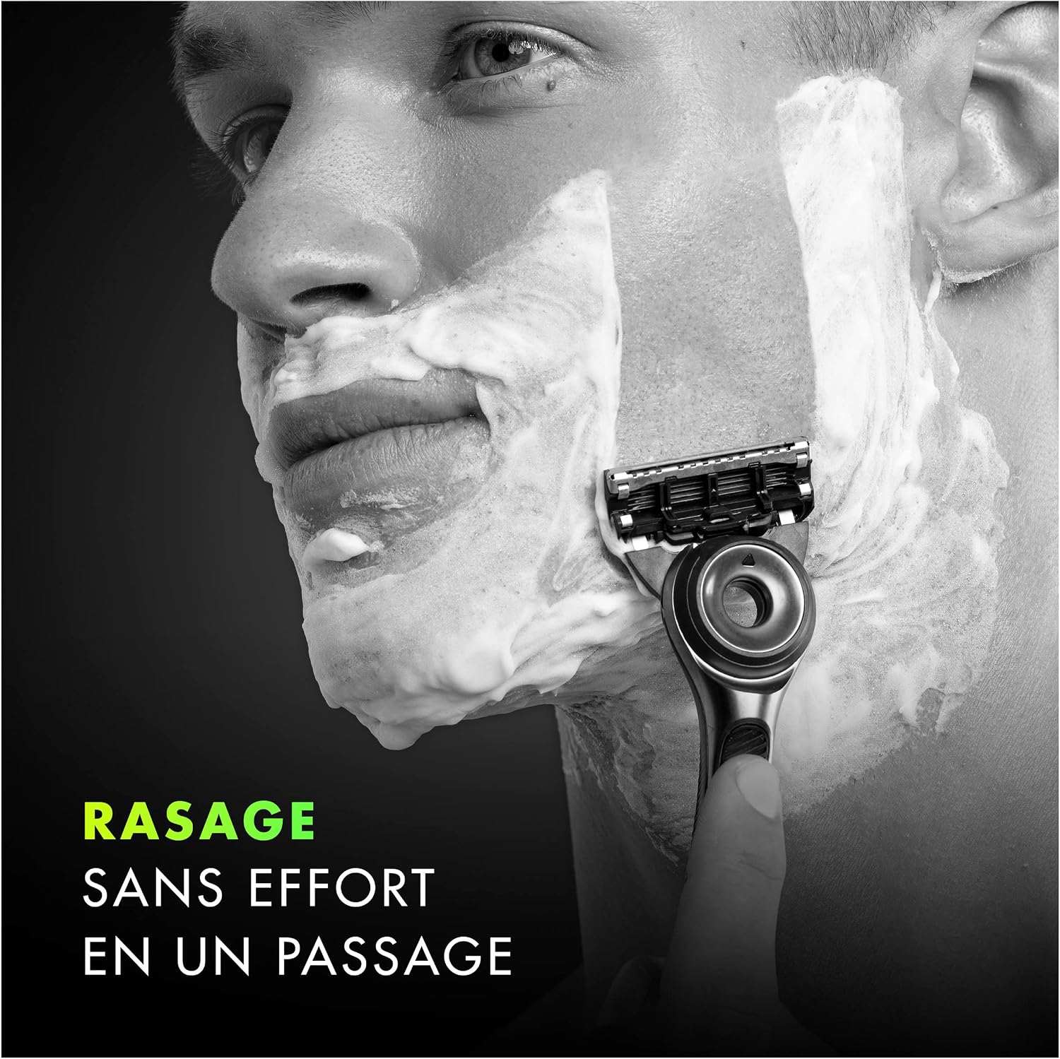 GilletteLabs avec barre exfoliante rasoir 5 lames avec étui – Image 3